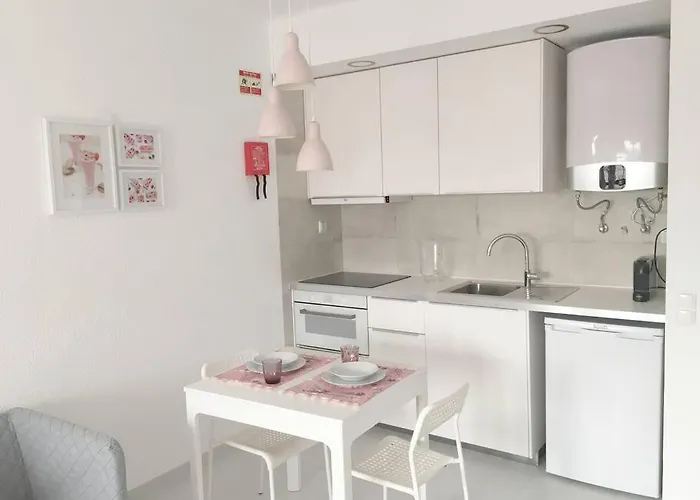 Casa Magna T0 * 阿尔布费拉