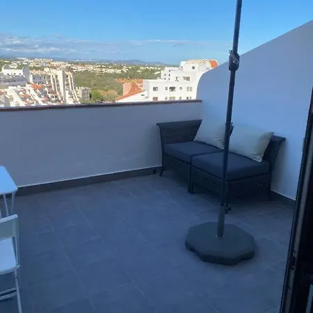 Casa Magna T0 Albufeira